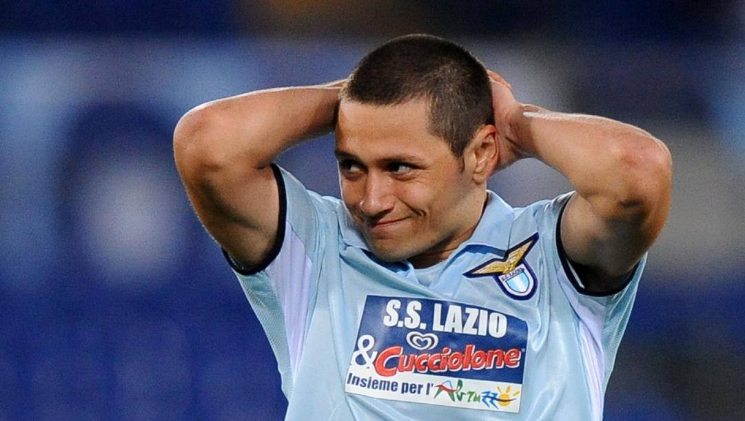 Mauro Zarate, 33 anni, nella Lazio dal 2008 al 2013. Ansa 