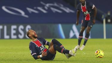 Ligue 1 Psg Lione 0 1 Gol Di Kadewere Neymar Infortunato La Gazzetta Dello Sport