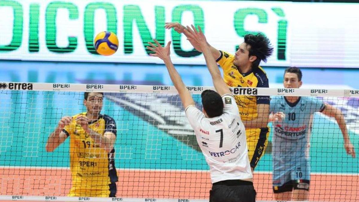 Superlega, Modena continua a vincere