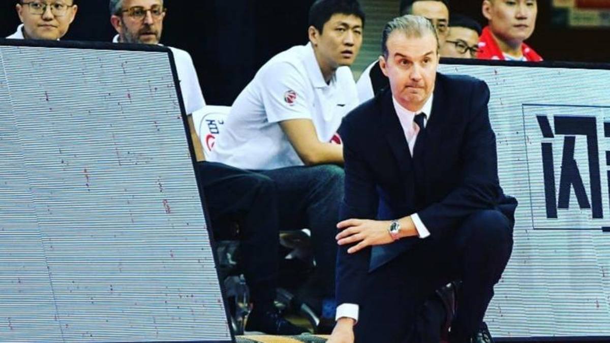 Cina, Pianigiani lascia la panchina ma resta manager dei Ducks
