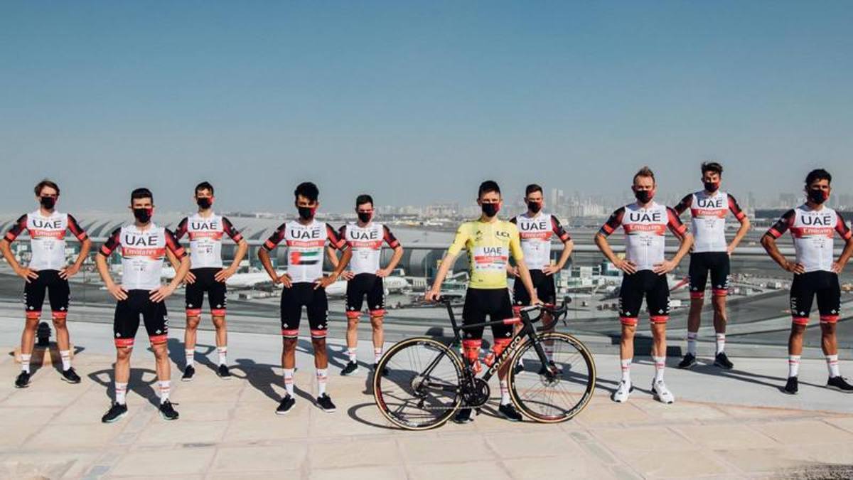 La Uae Emirates è partita con i vaccini: è la prima squadra a farli