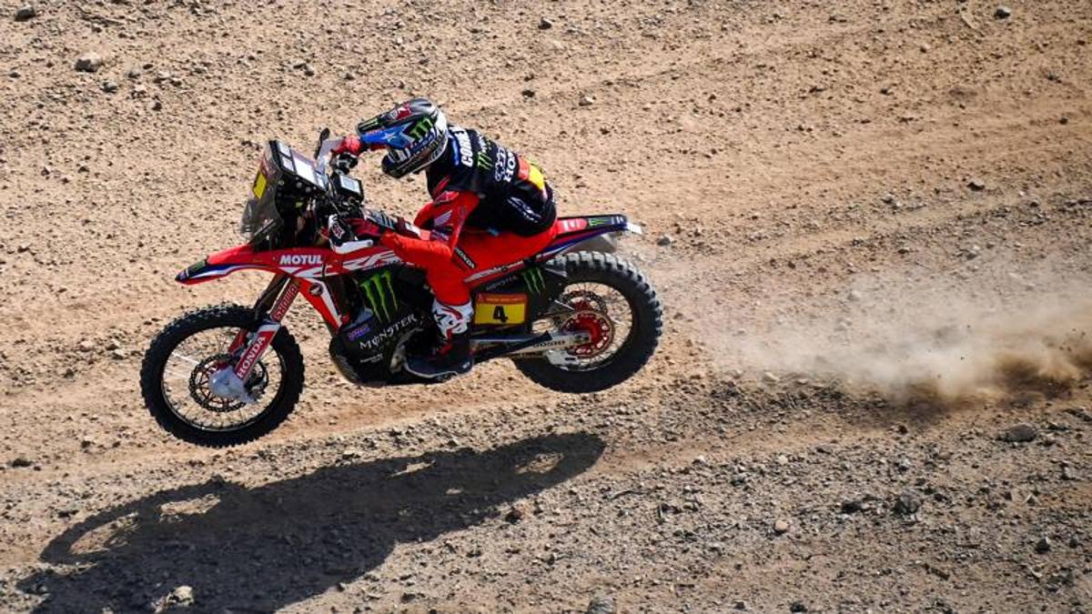 Altro colpo di scena alla Dakar: il leader delle moto Cornejo si ritira, ora comanda Benavides