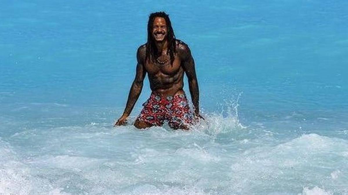 David Moss: “La donna è l’essere superiore. Le vacanze ideali? In spiaggia“
