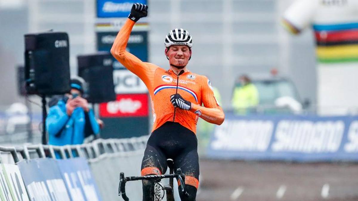 Van der Poel, idee chiare: “Potrei lasciare il Tour per essere al top alle Olimpiadi