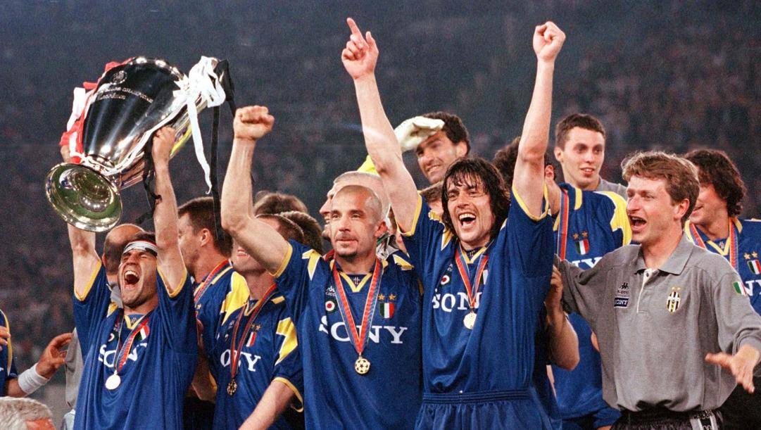La Juventus vincitrice della Champions nel 1996. 