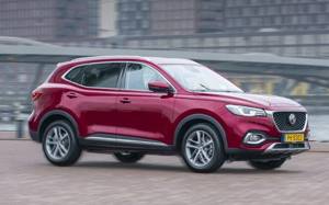 Mg L Ibrida Plug In Ehs E L Elettrica Zs Ev Informazioni E Prezzi La Gazzetta Dello Sport