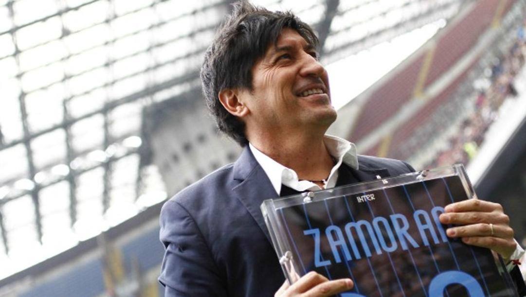 Ivan Zamorano (54 anni) con l'Inter dal 1996 al 2001: ha totalizzato 150 presenze ufficiali, 41 gol e 5 assist. GETTY IMAGES 