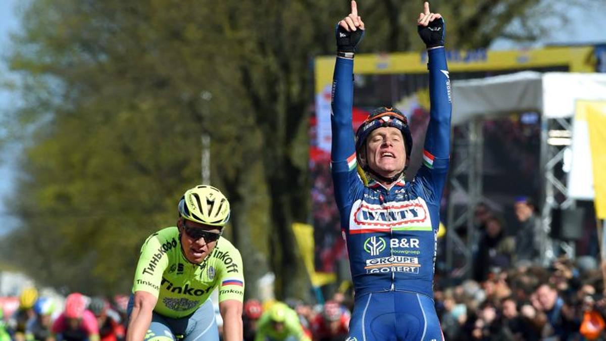 Amstel Gold Race, Colbrelli e Trentin per un colpo a sorpresa contro Roglic