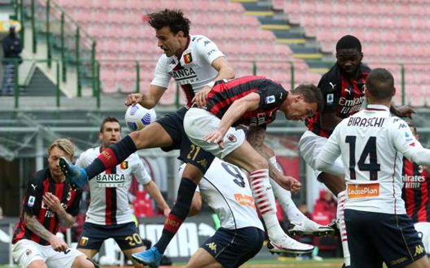 L’autogol di Gianluca Scamacca: è il 2-1 rossonero. Ansa L’autogol di Gianluca Scamacca: è il 2-1 rossonero. Ansa
