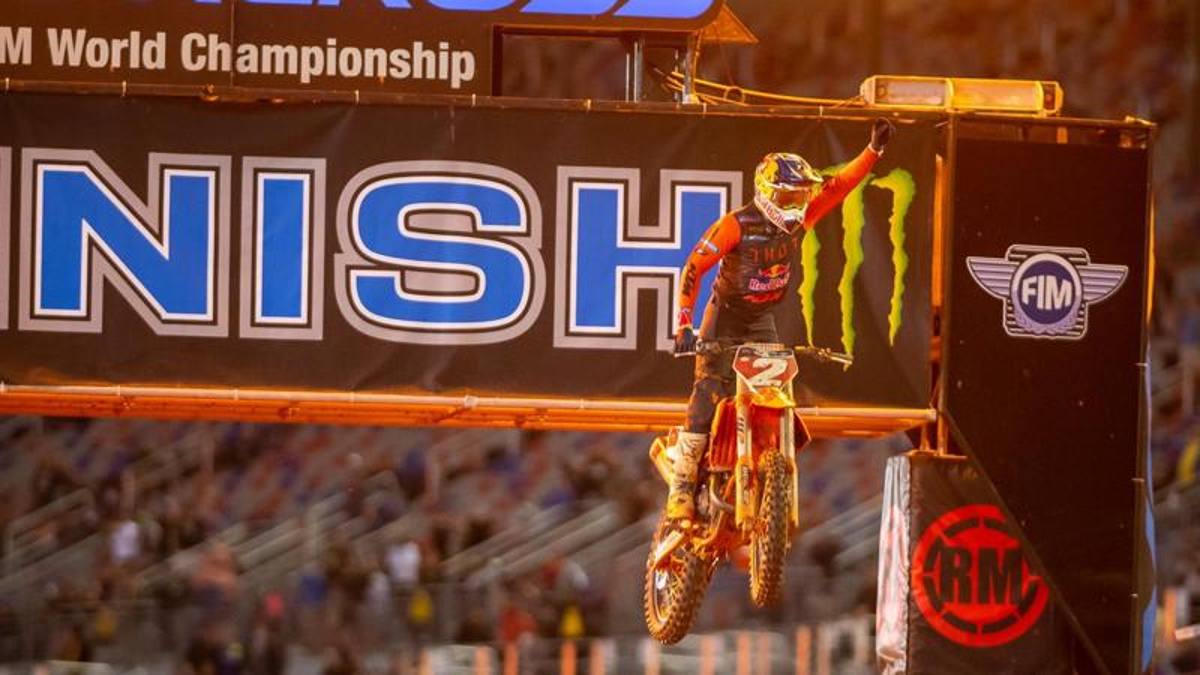 Supercross: Webb batte Roczen e ipoteca il titolo