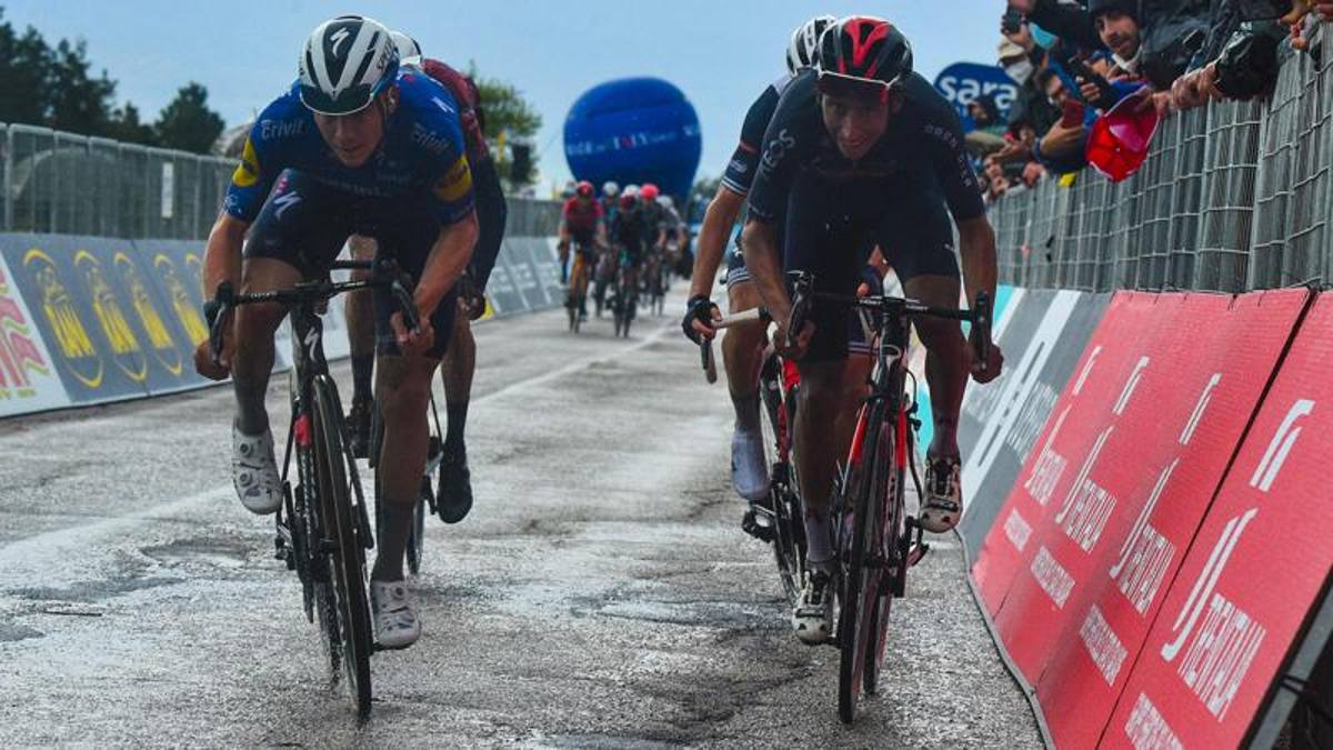 Giro d’Italia, the 8th stage Foggia-Guardia Sanframondi Live