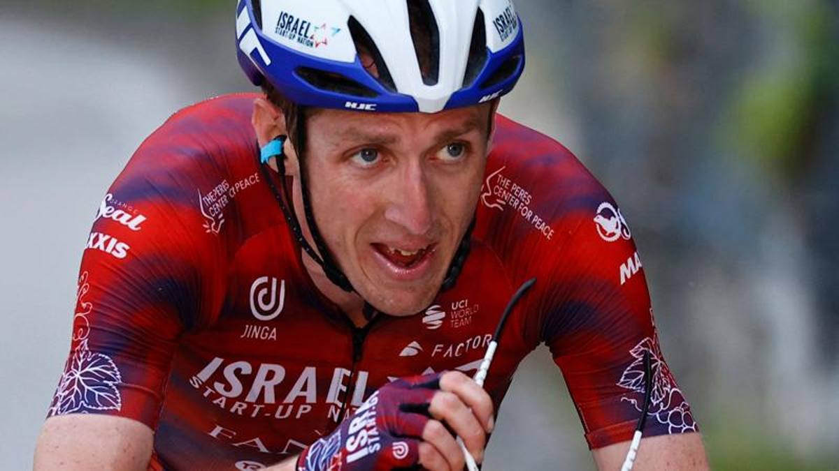 Stratosferico Martin. Yates guadagna su Bernal in difficoltà