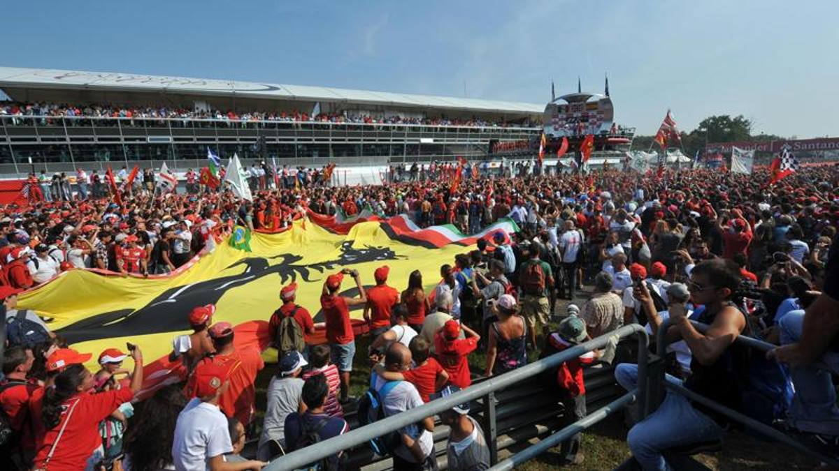 Fórmula 1: aficionados en las carreras de Francia, Austria y Holanda.  Zandvoort sueña con venderlo todo