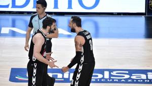 Basket, scudetto alla Virtus Bologna: Milano battuta 4-0 in finale - La  Gazzetta dello Sport