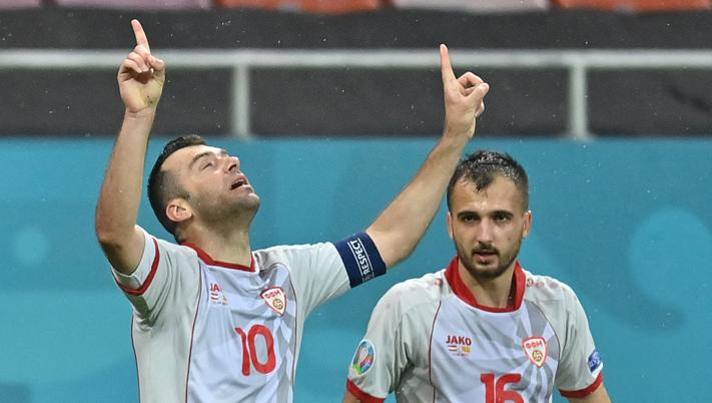 L'esultanza di Goran Pandev per il momentaneo 1-1 (AFP) L'esultanza di Goran Pandev per il momentaneo 1-1 (AFP)