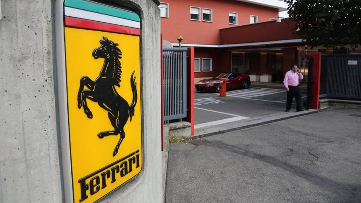 Ferrari, the electrical turnaround weighs on shares on the stock market