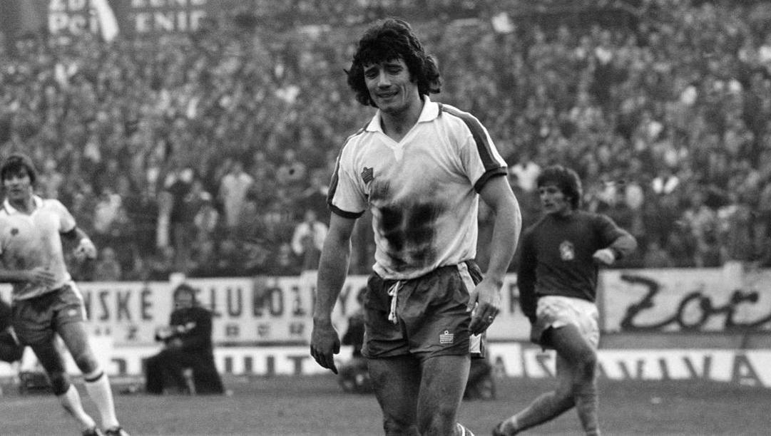 La delusione di Kevin Keegan in Cecoslovacchia-Inghilterra del 30 ottobre '75. Getty 