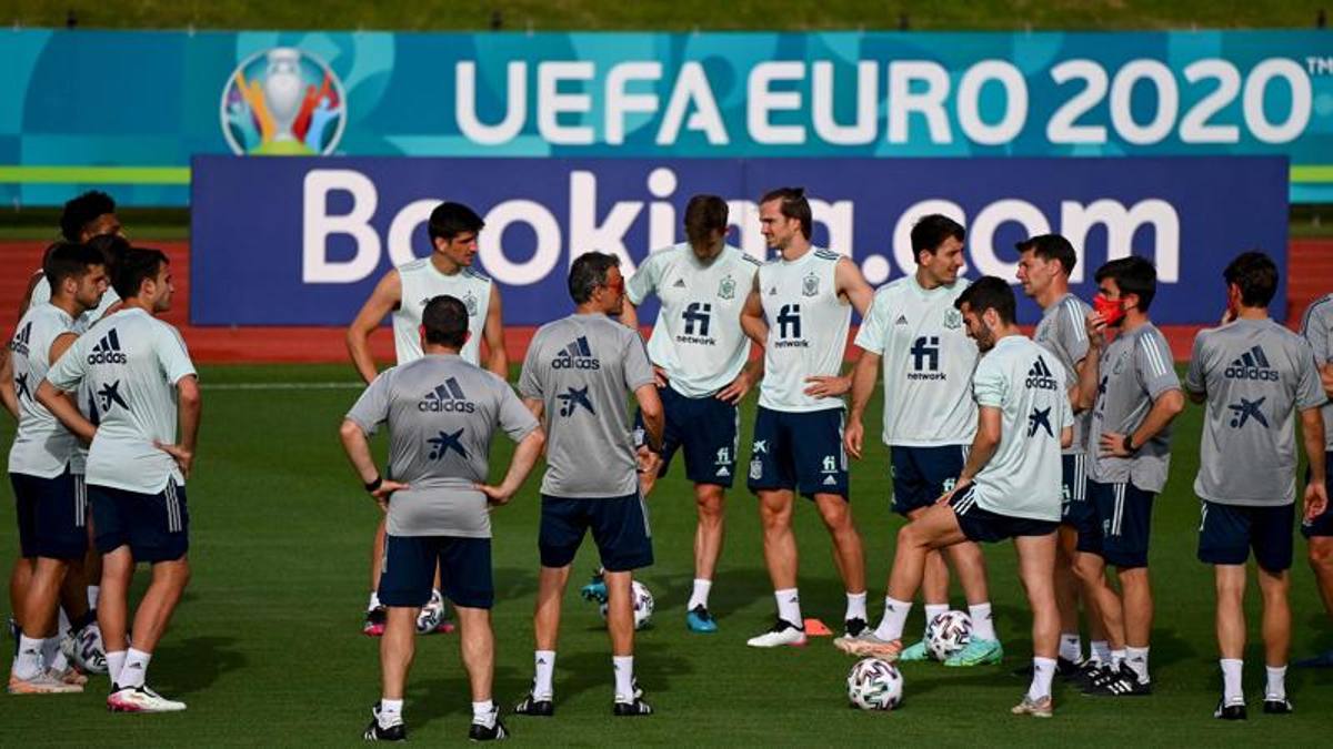 Europeos. Nervios raídos, Luis Enrique en el cable: España ya está en la última convocatoria Europeos. Nervios raídos, Luis Enrique en el cable: España ya está en la última convocatoria