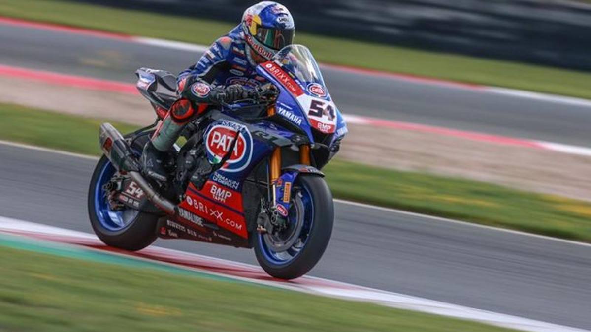Superbike, test Navarra: Razgatlioglu il più veloce su Gerloff