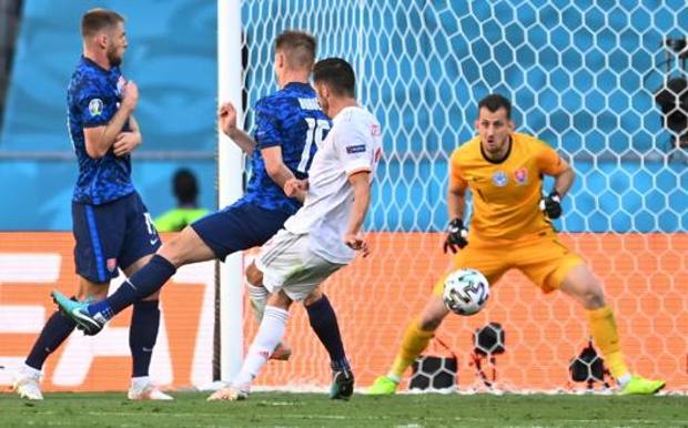 Il gol di Pablo Sarabia. Epa Il gol di Pablo Sarabia. Epa