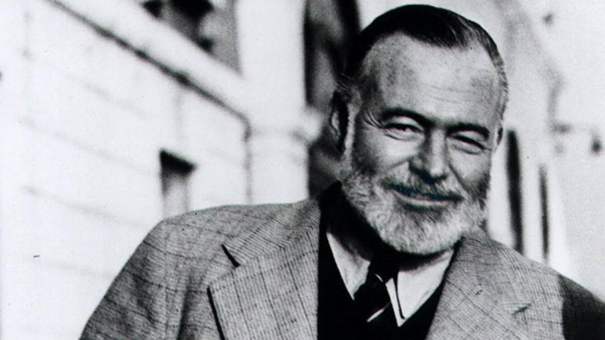 Ernest Hemingway: cars, boats and planes of his life