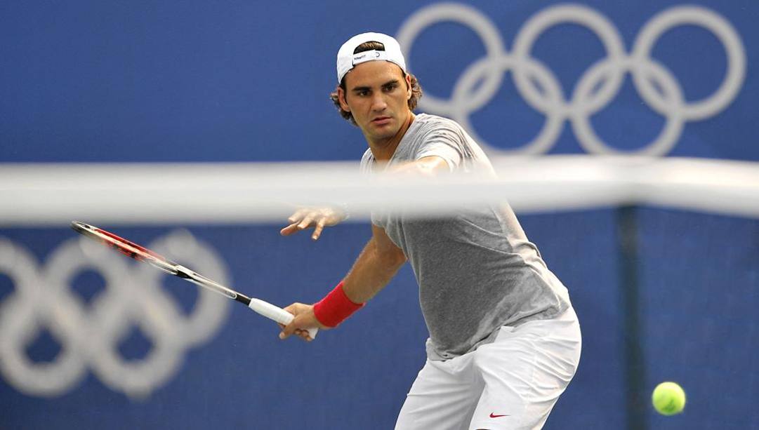 Un giovane Federer ai Giochi di Pechino 2008. Afp 