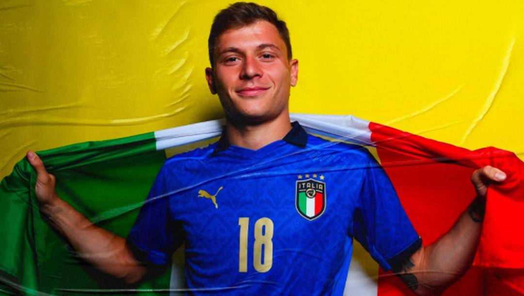 Nicolò Barella (24 anni), ex centrocampista del Cagliari, è campione d'Italia con l'inter e d'Europa con la Nazionale italiana. ANSA 