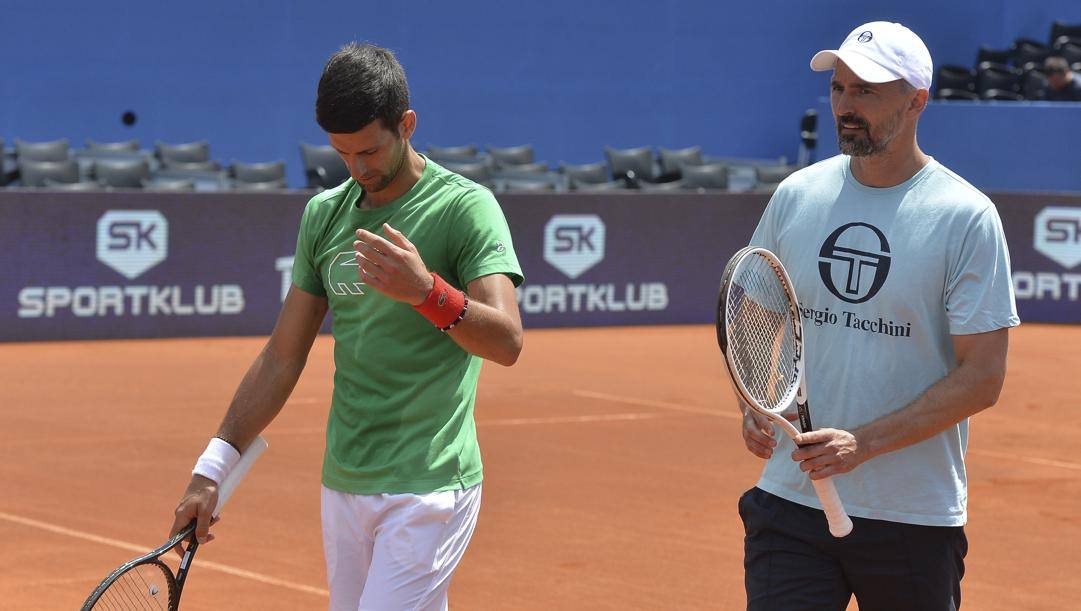 Novak Djokovic (a sinistra) e Goran  Ivanisevic. Ap  
