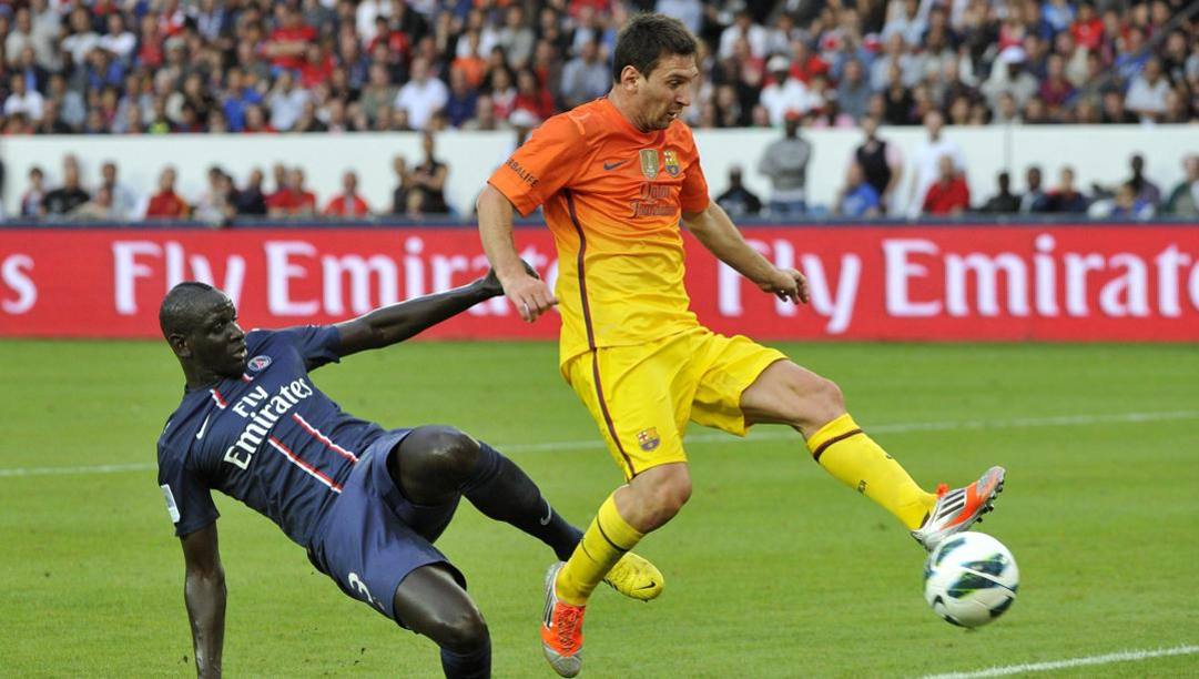 Leo Messi contro il Psg in maglia Barcellona. Afp 
