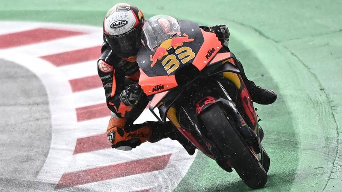 Gioia Binder: “Vittoria straordinaria“. Bagnaia e Martin in coro: “Flag to flag decisione difficile“