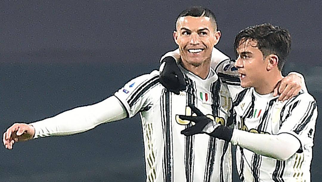 Cristiano Ronaldo e Paulo Dybala l'anno scorso. Ansa 