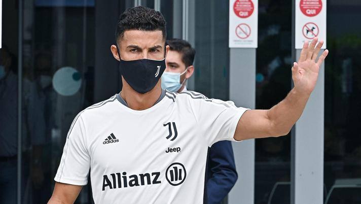 Juve, Ronaldo ufficiale allo United: le reazioni - La Gazzetta dello Sport