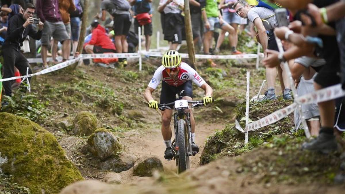 Mondiali in Trentino, Schurter imperatore della mountain bike: è il 9° titolo