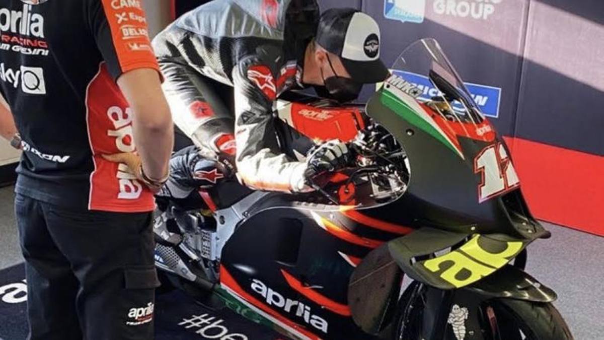 Vinales pronto per il debutto su Aprilia: la sua moto è già accesa su Instagram