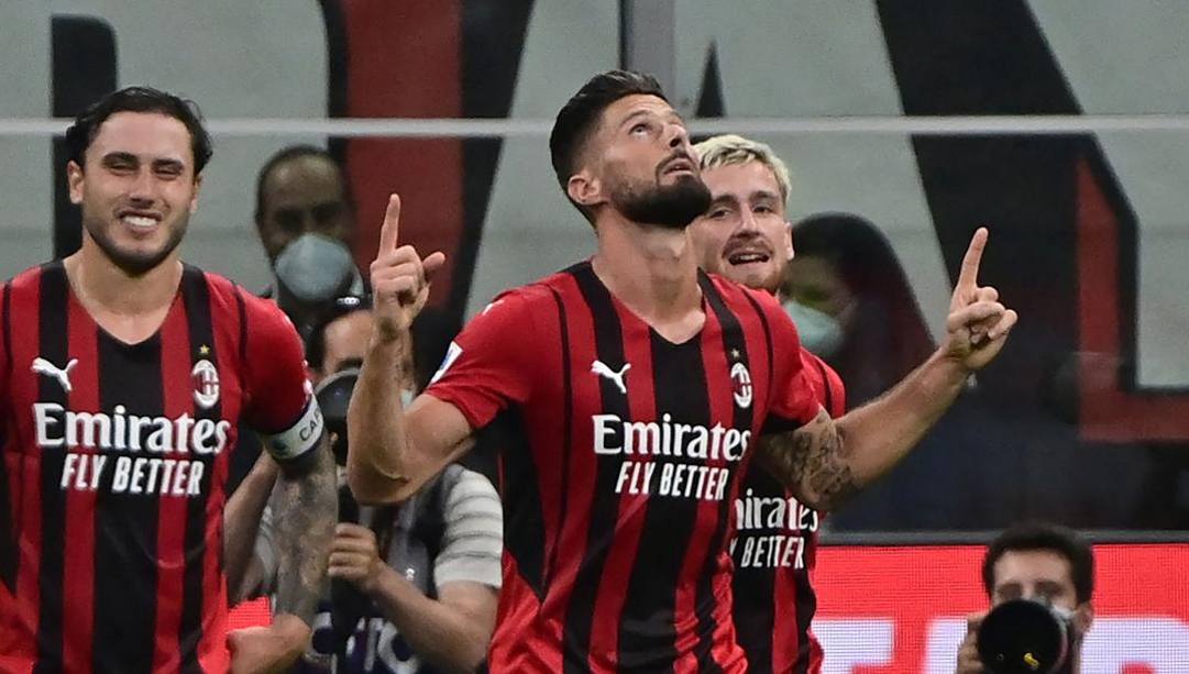 Milan vittorioso a Cagliari con Giroud 