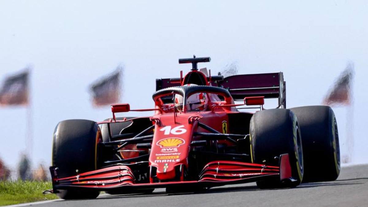 F1 GP Holland FP2, two Ferraris in front of everyone.  Hamilton goes ko, Verstappen is fifth