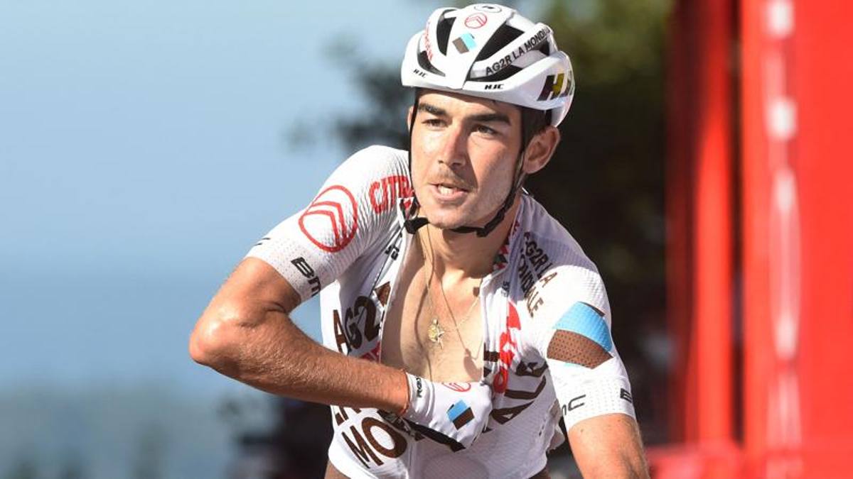 Vuelta: Champoussin sorprende tutti, crollano Bernal e Lopez