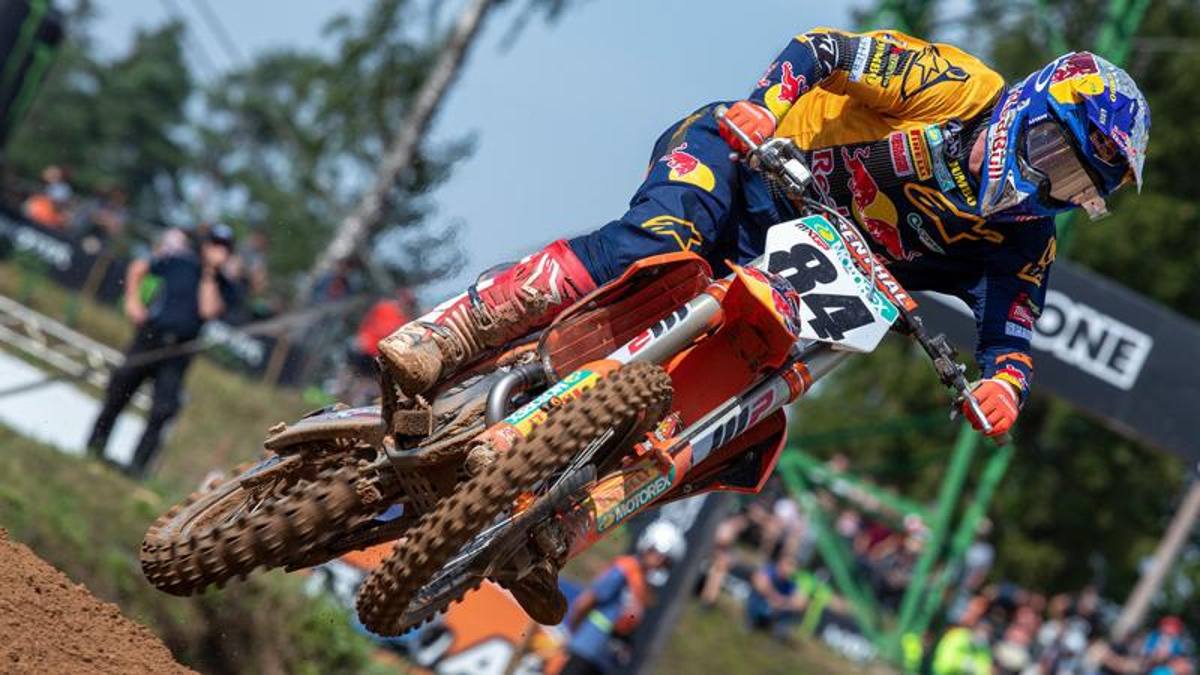 MXGP Turchia: reazione Gajser in Gara 2, ma Herlings vince il GP