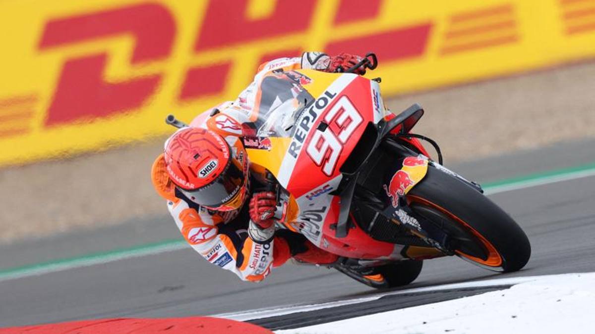 FP1 MotoGP: Marc Marquez fa subito la lepre. Bagnaia 3°, Rossi scivolato