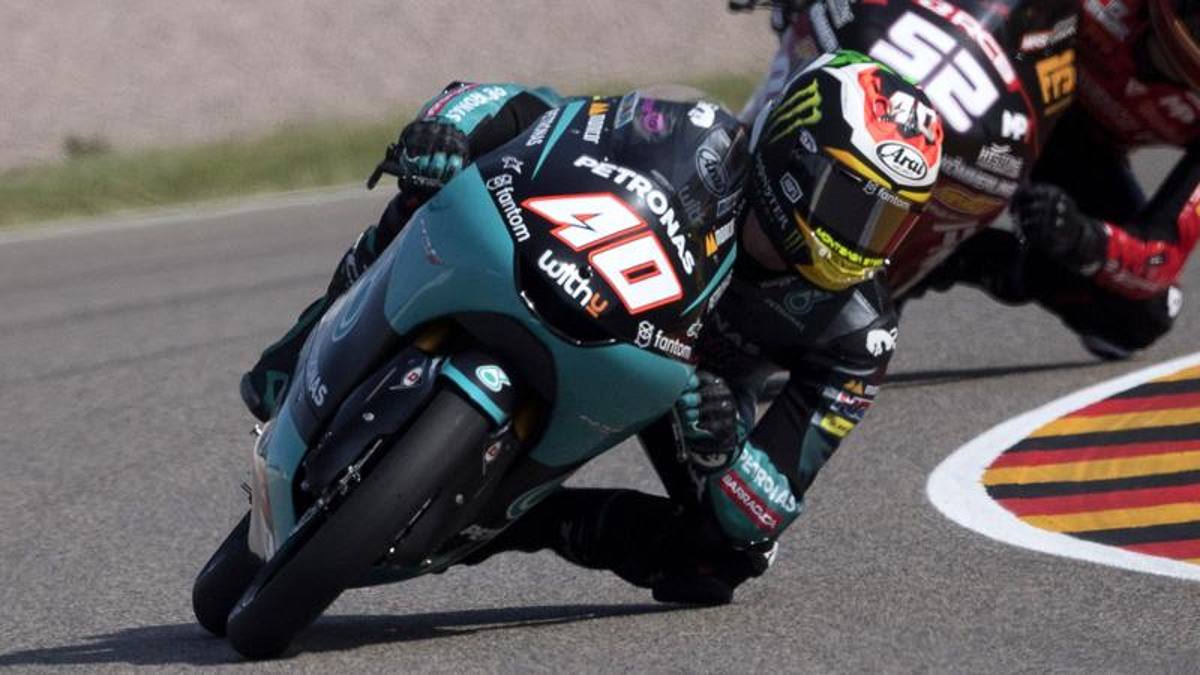 Moto3, pole di Darryn Binder su Rodrigo. 5° Andrea Migno