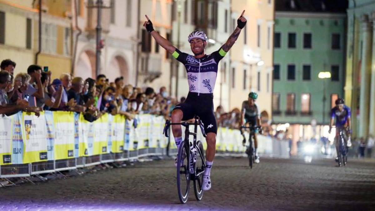 Cycling Stars Criterium: a Belluno la festa delle due ruote e di Nizzolo