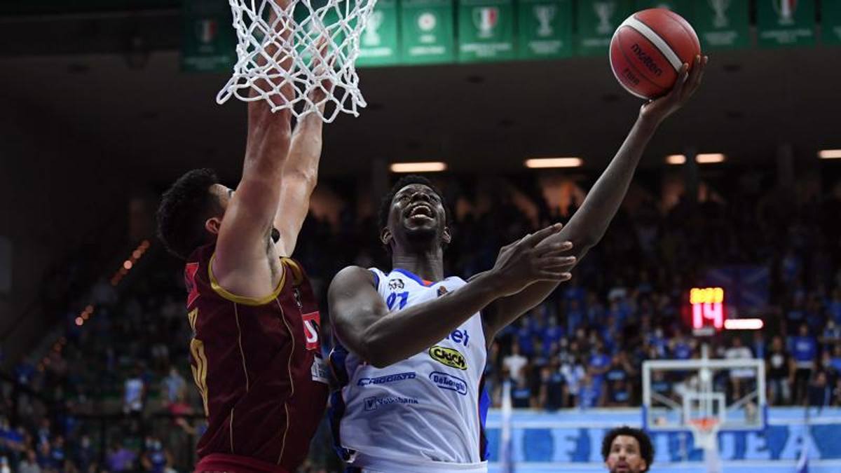 Treviso si prende il derby con Venezia. Brindisi batte Sassari: show di Gaspardo