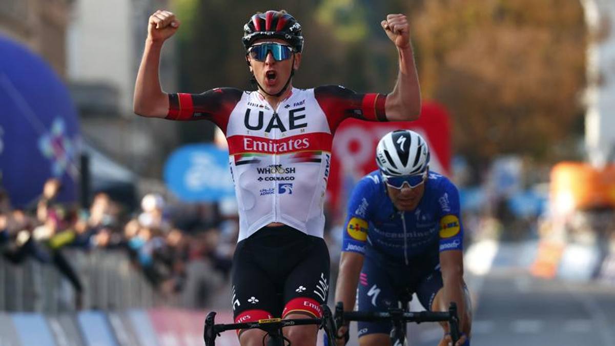 Giro di Lombardia: impresa di Pogacar davanti a un grande Masnada