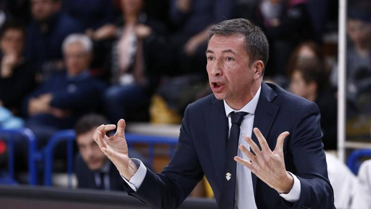 Pesaro: il dopo Petrovic si chiama Banchi, coach tricolore con Milano nel 2014