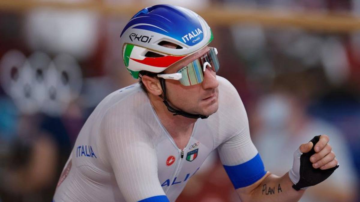 Omnium, Viviani è quarto e stasera punta alla medaglia