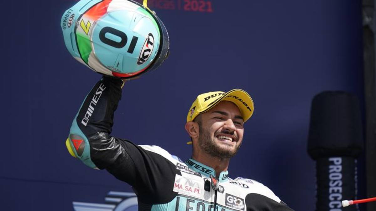 Foggia vince il GP dell'Emilia Romagna dopo una strepitosa rimonta. Ora è a -21 da Acosta, terzo