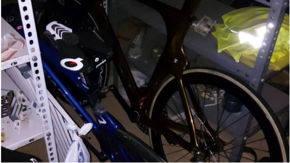 Ritrovate in Romania le 22 bici rubate agli azzurri ai Mondiali su pista