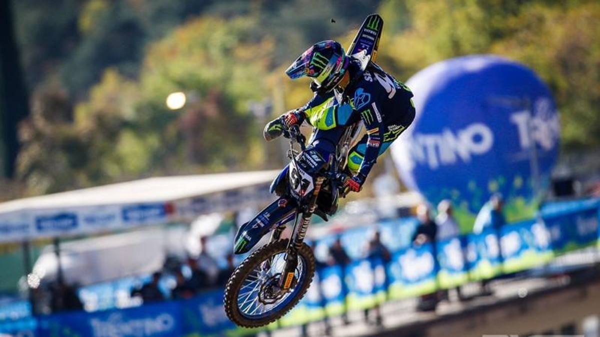 MXGP del Garda, Seewer vince gara 1. Febvre 2° comanda nel Mondiale