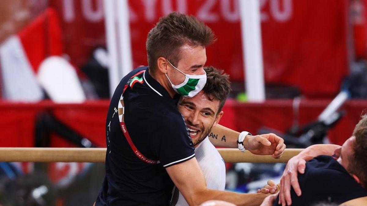 Viviani torna alla Ineos Grenadiers: sarà compagno di Ganna