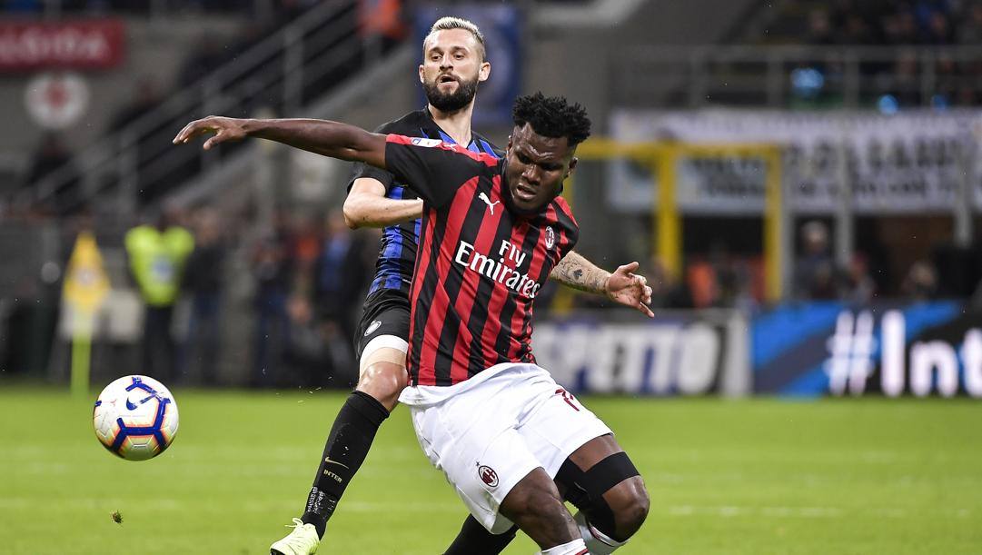 Marcelo Brozovic e Franck Kessie. LaPresse 